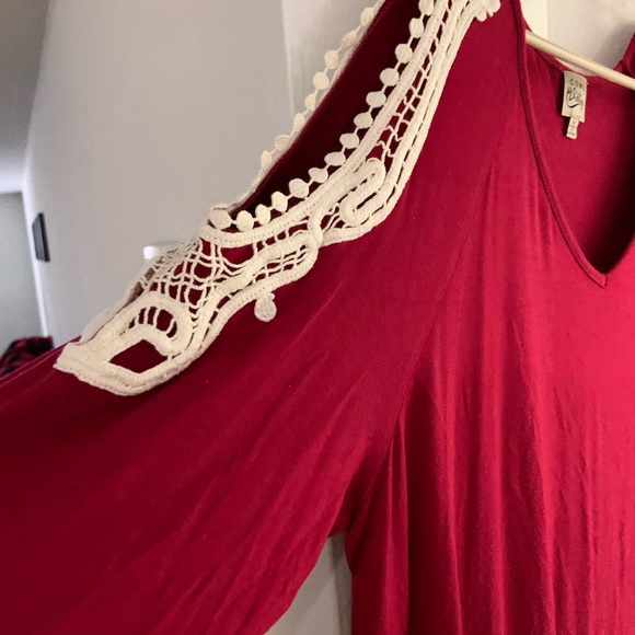 Red Shirt - Picture 3 of 3